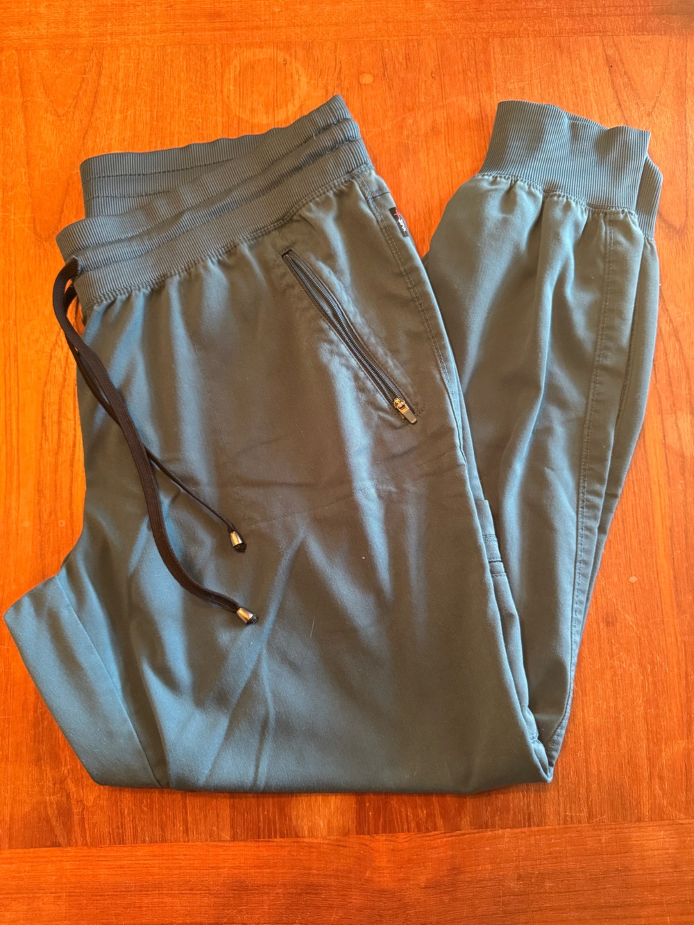 Grey’s Anatomy by Barco Uniforms Caribbean Blue cargo Jogger Pants